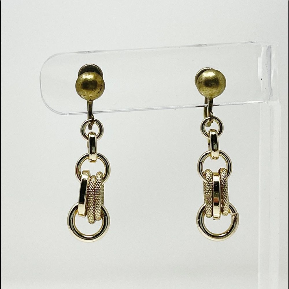 Vintage Costume Jewelry Screw Back Gold Toned Chain Link Dangle Earrings